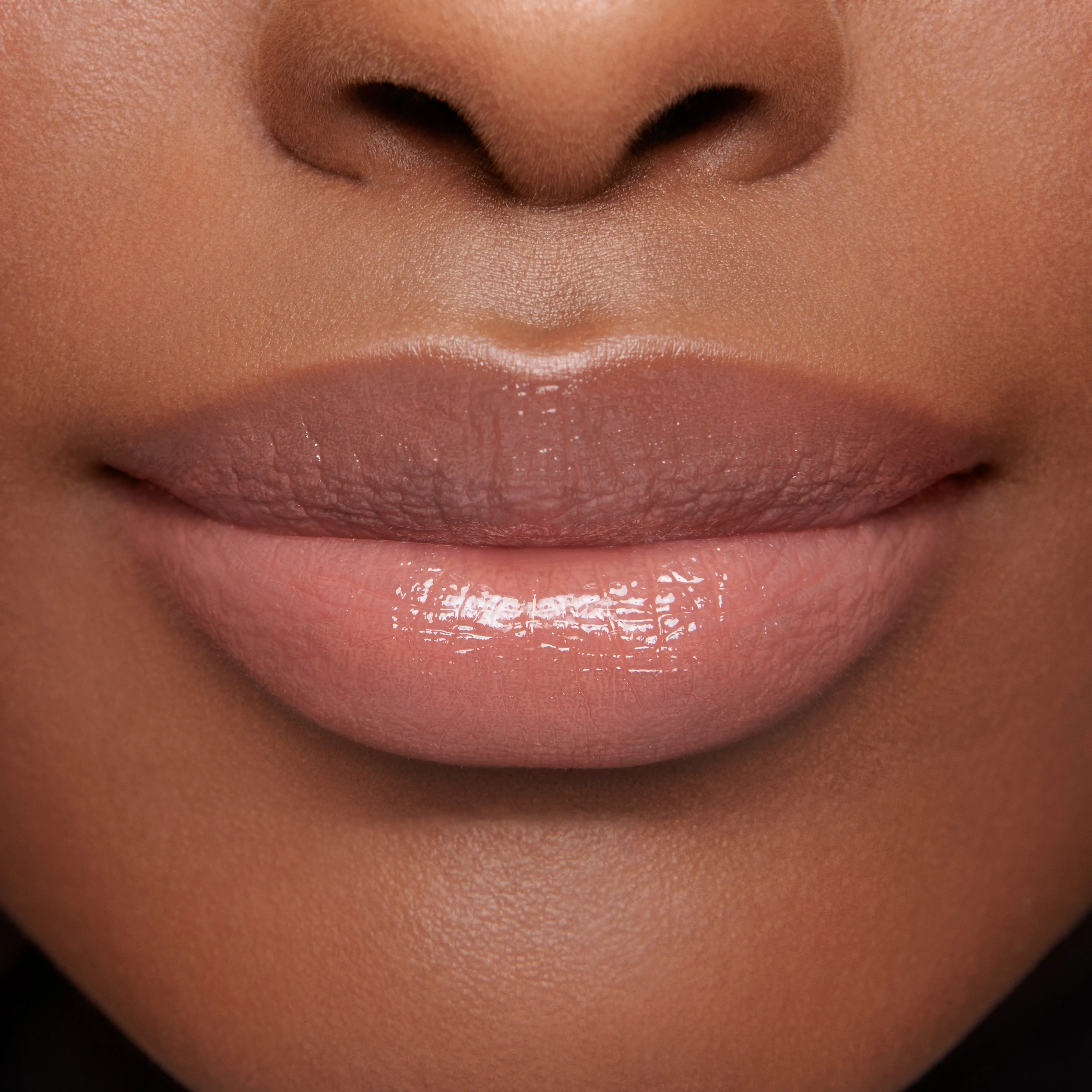 Affair (Gloss Embrace Lip Gloss)